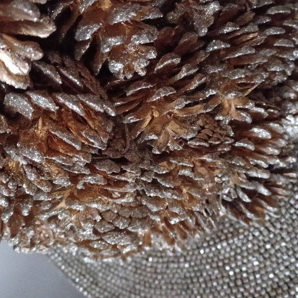 ⚡️SALE⚡️Pier 1 🎅 Gold Glitter Pinecone Tree - Picture 6 of 6